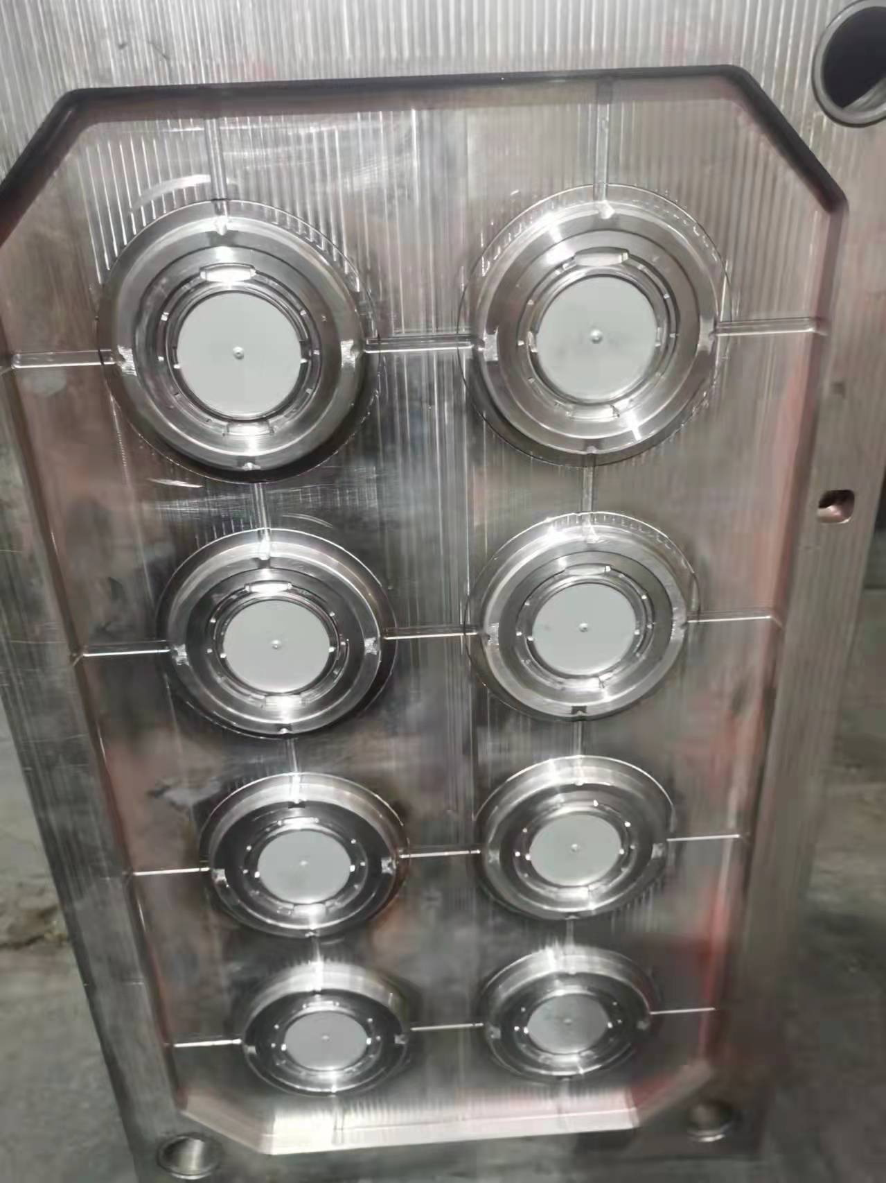 机油拉伸嘴模具
